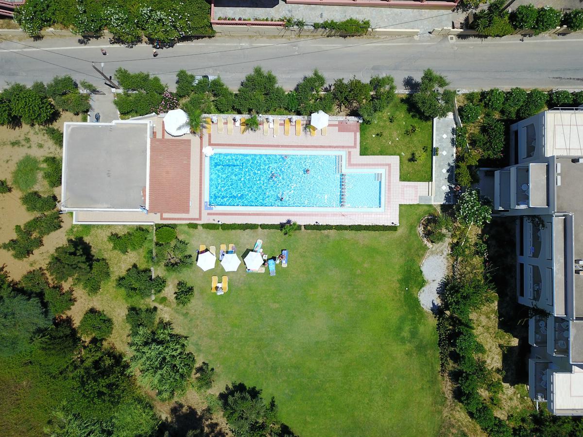 Merabello Apartments Agia Marina  ภายนอก รูปภาพ